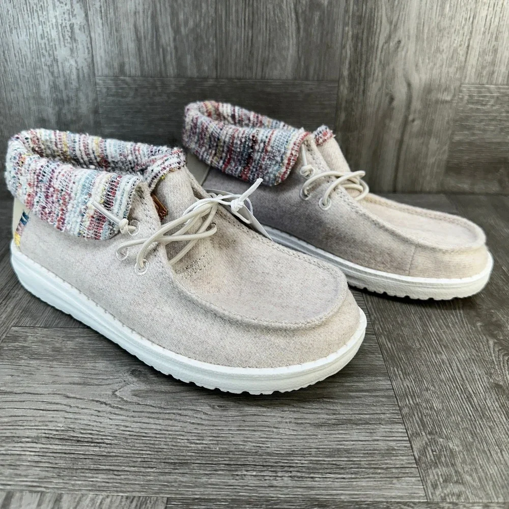 Hey Dude Wendy Fold Youth 1 Cream Multi Baja Slip On Loafers NEW 40560-1LT